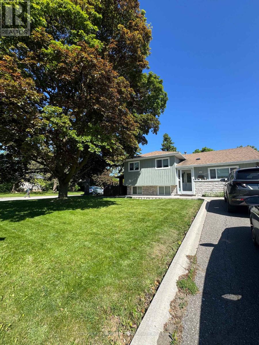 Detached at 33 FLOWERTOWN AVENUE, Brampton (Northwood Park)