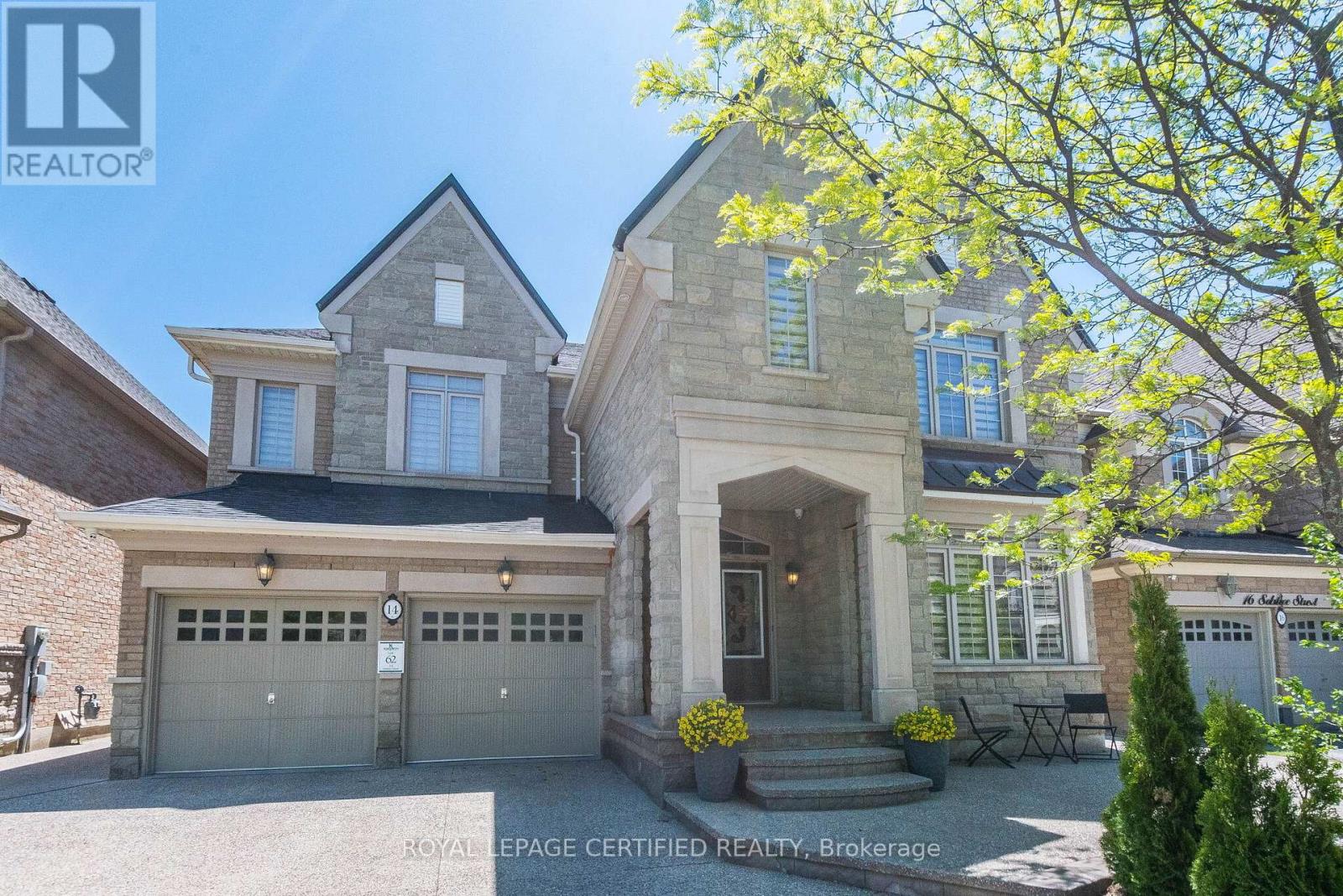 Detached at 14 SOLSTICE STREET, Brampton