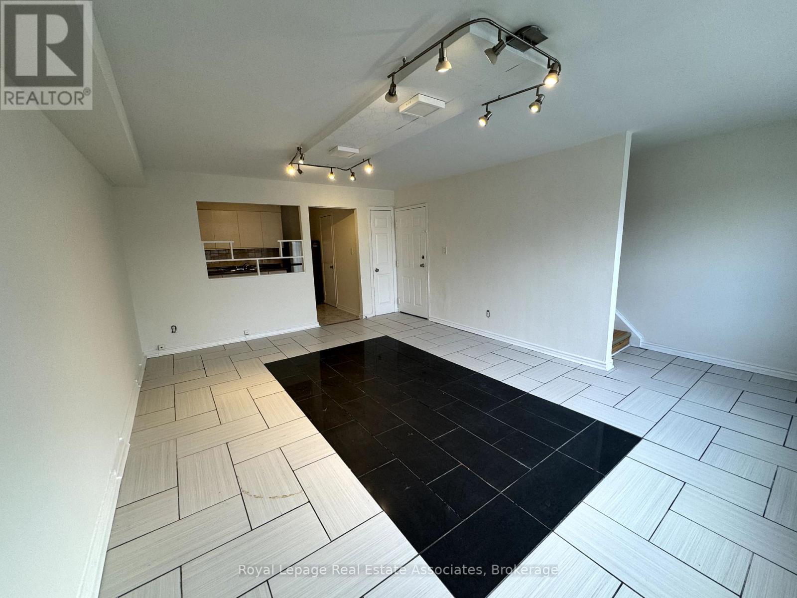 Other at 1 - 3071 HURONTARIO STREET, Mississauga