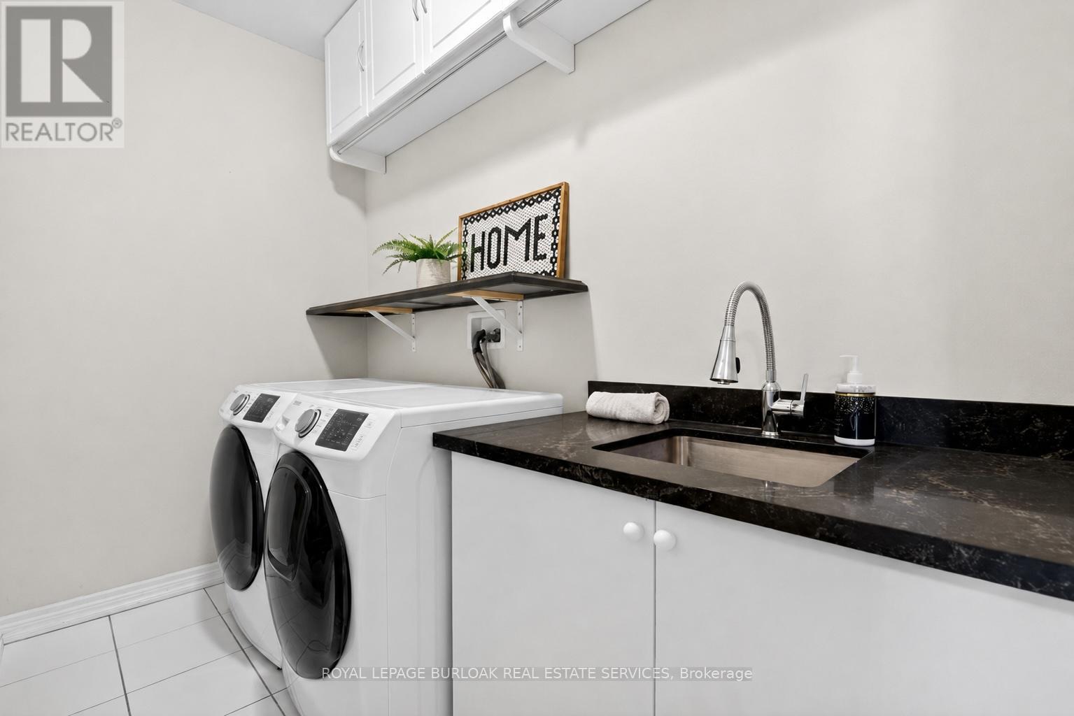 Townhouse at 523 TERRACE WAY, Oakville