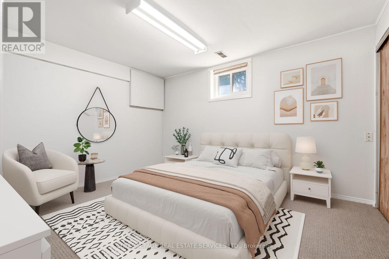 Semi-Detached/Link at 3454 OAKGLADE CRESCENT, Mississauga