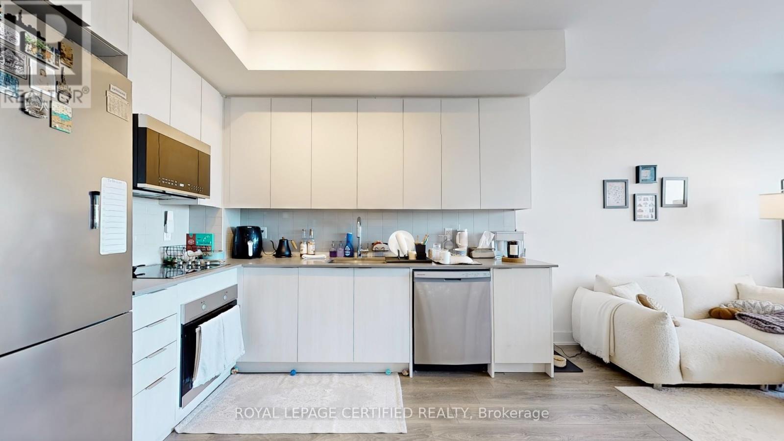 Apartment at 826 - 2485 TAUNTON ROAD, Oakville