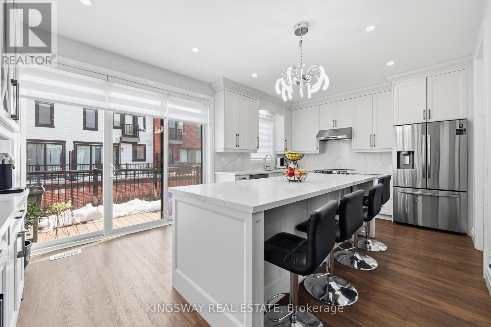 Townhouse at 20 - 975 WHITLOCK AVENUE, Milton (CB Cobban)