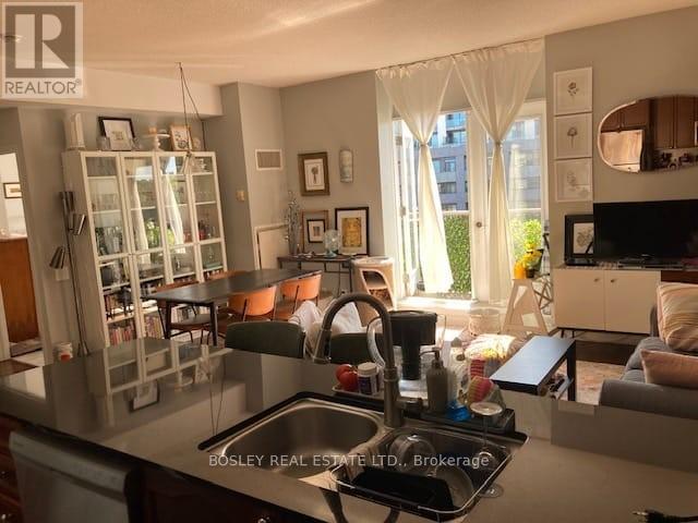 Apartment at 605 - 4196 DUNDAS STREET W, Toronto