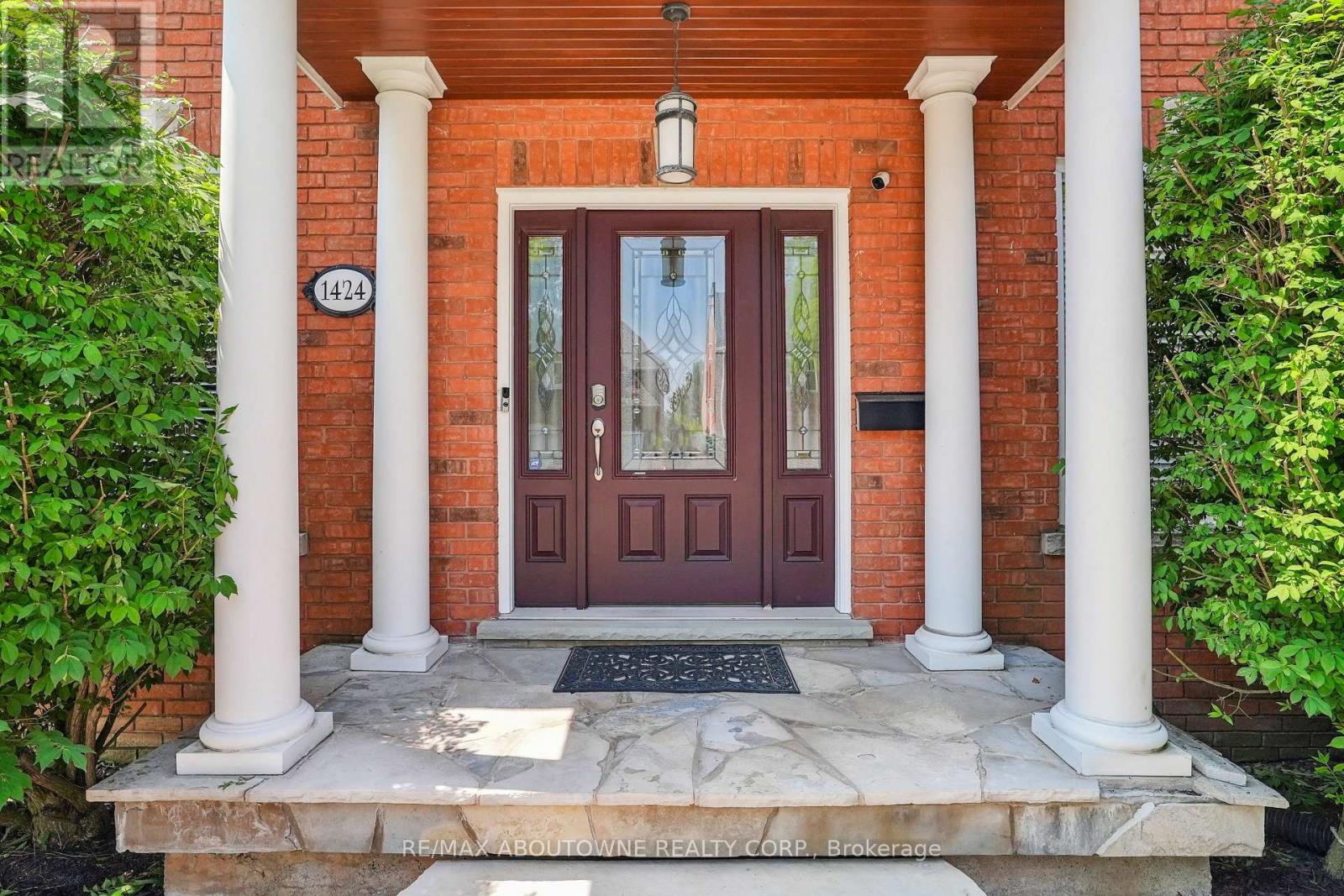 Detached at 1424 THE LINKS DRIVE, Oakville (GA Glen Abbey)