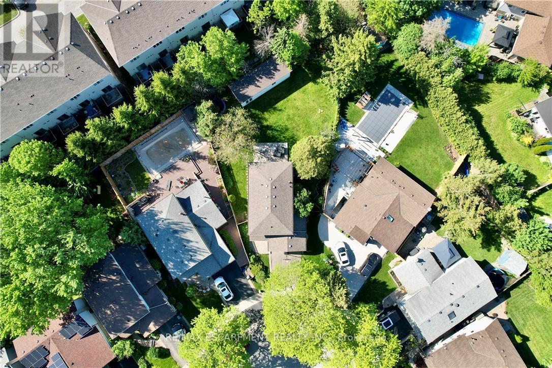 Detached at 712 AUBURN CRESCENT, Burlington