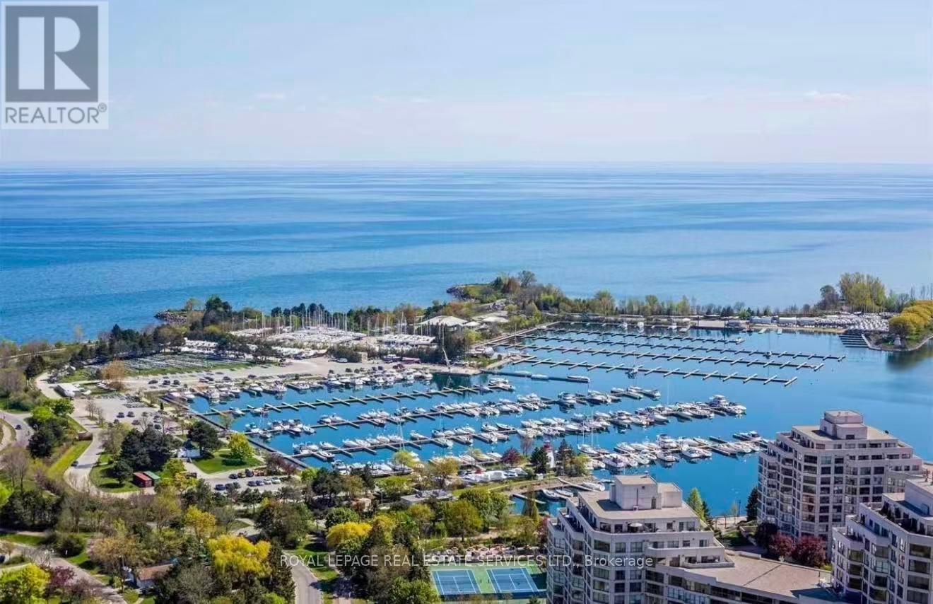 Apartment at 4004 - 2212 LAKE SHORE BOULEVARD W, Toronto (Mimico)