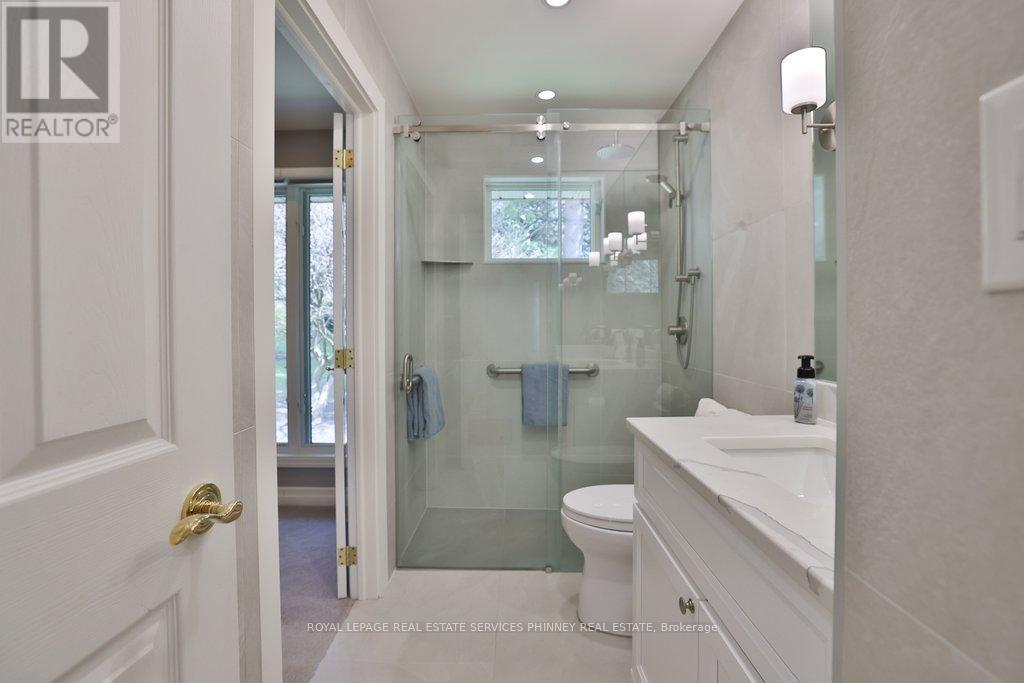 Detached at 1066 STOCKWELL AVENUE, Mississauga