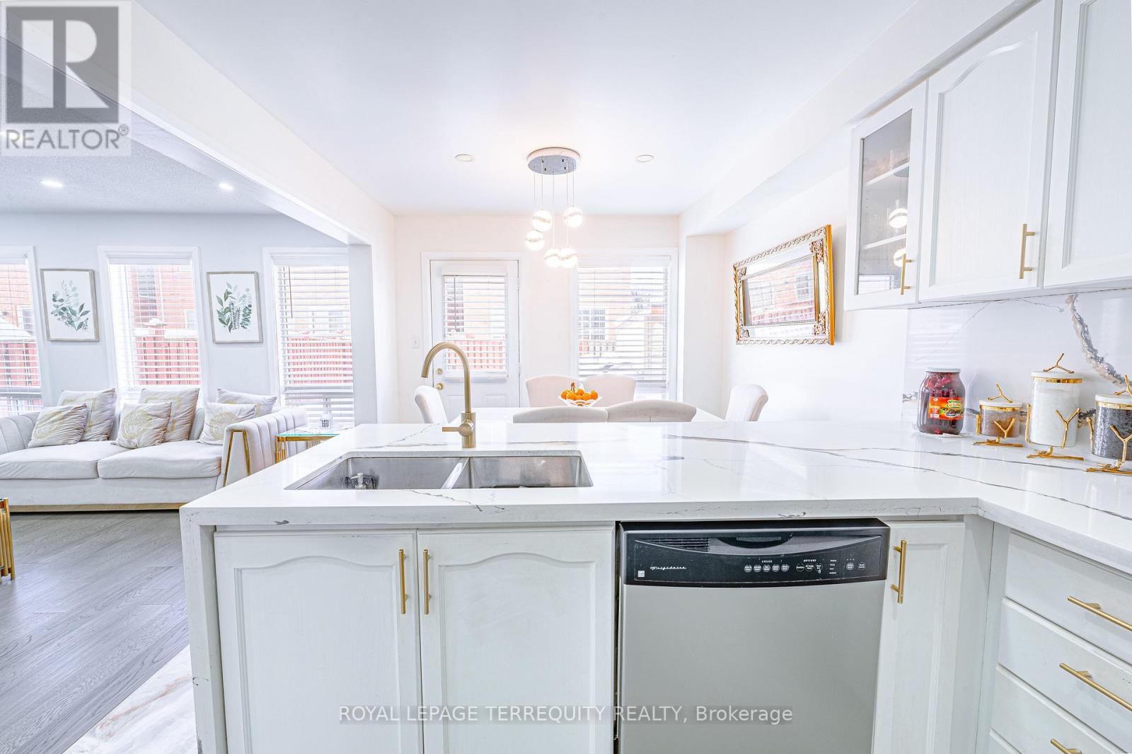 Townhouse at 44 ICEBERG TRAIL, Brampton