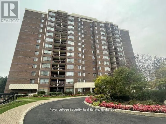 Apartment at 805 - 2556 ARGYLE ROAD, Mississauga