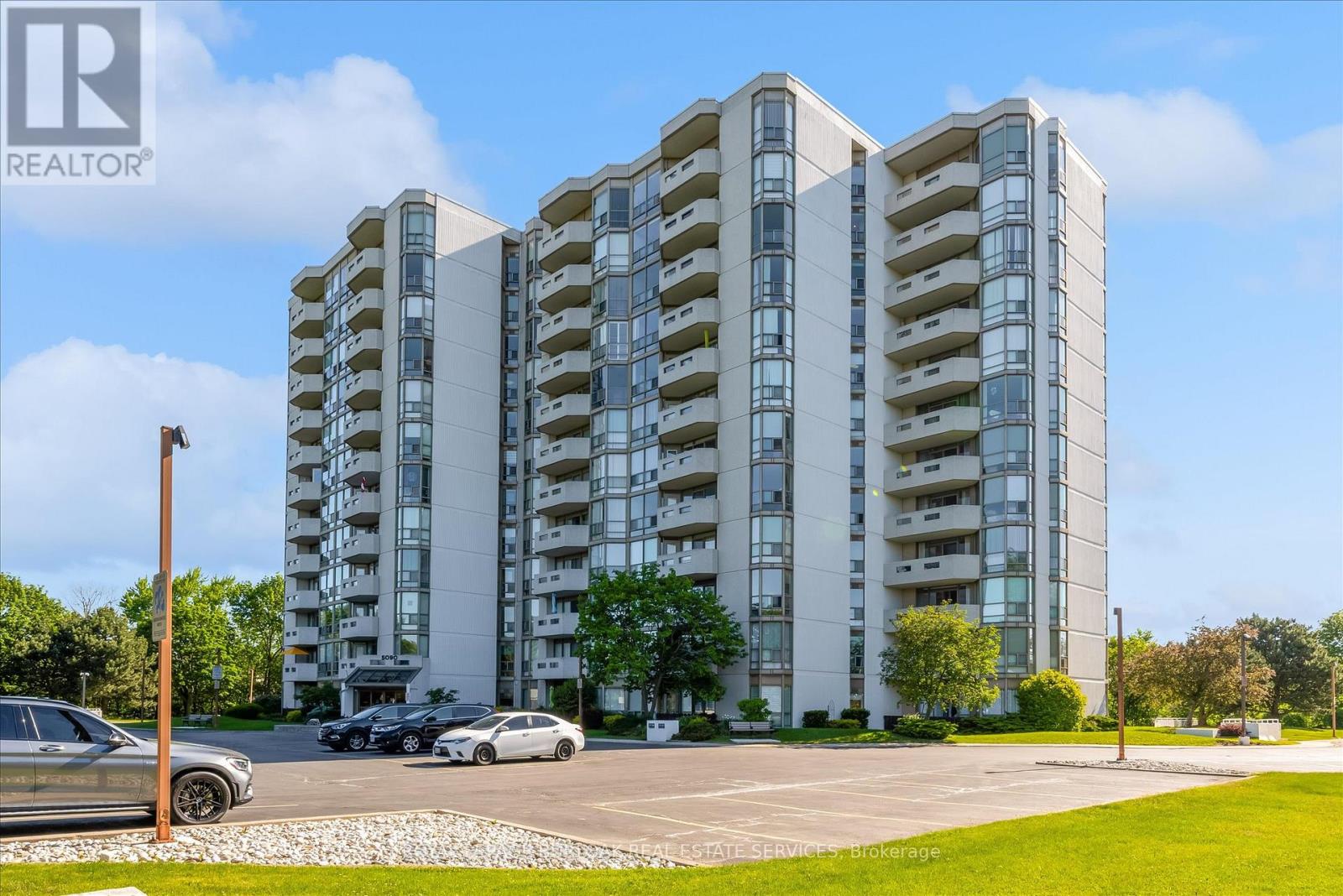 Apartment at 909 - 5090 PINEDALE AVENUE, Burlington