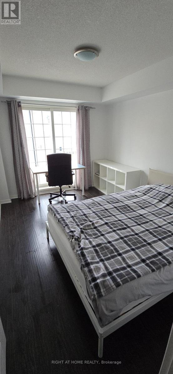 Townhouse at 122 - 601 SHORELINE DRIVE, Mississauga