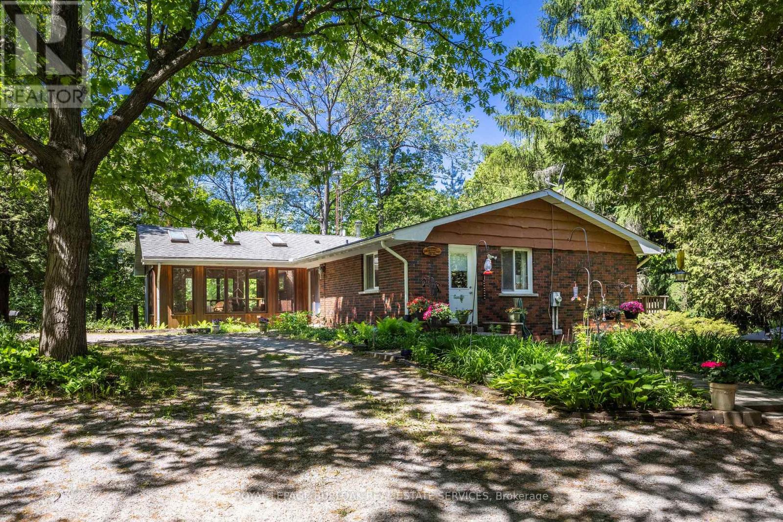 Detached at 1265 BRITANNIA ROAD, Burlington