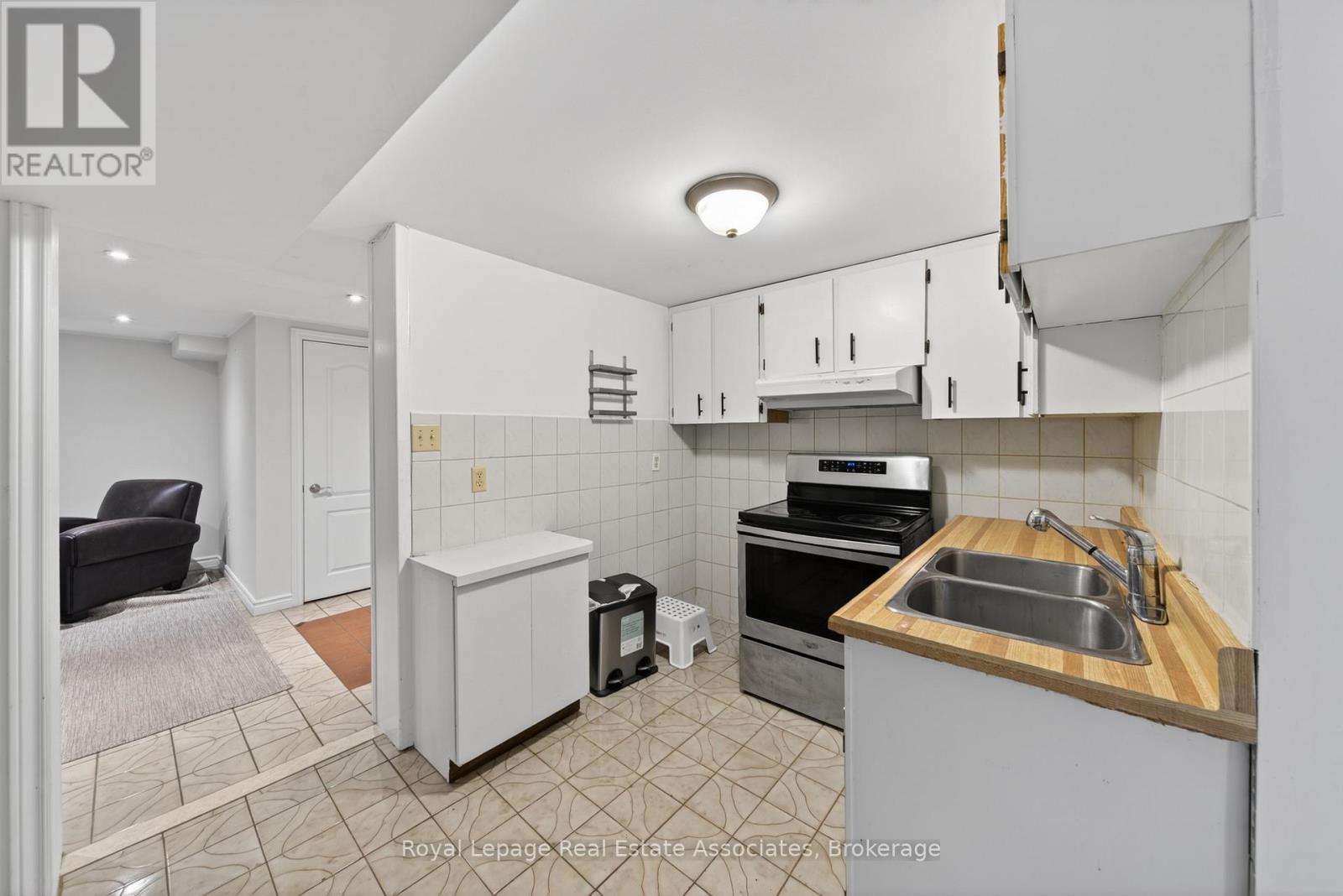 Detached at 141 THE WESTWAY, Toronto