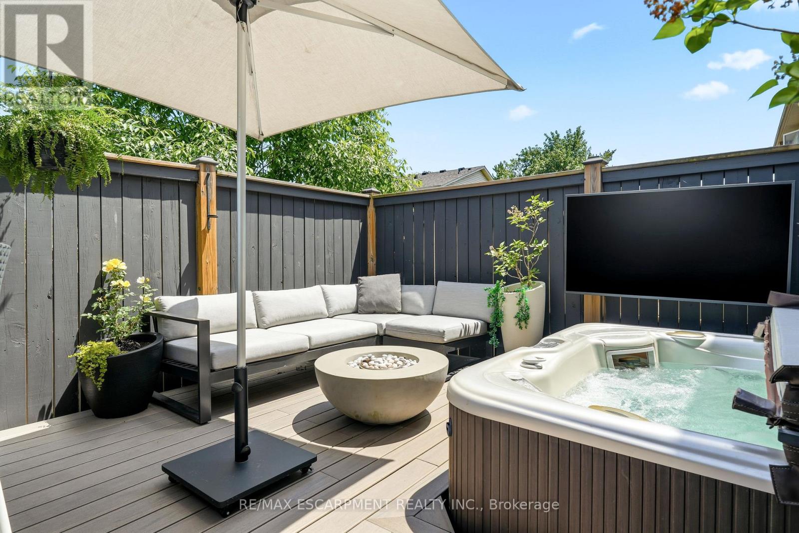 Townhouse at 4 - 5056 NEW STREET, Burlington
