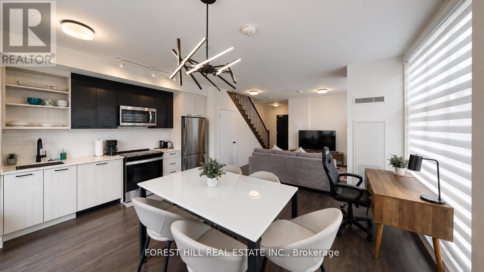 Townhouse at 104 - 16 SYMES ROAD, Toronto
