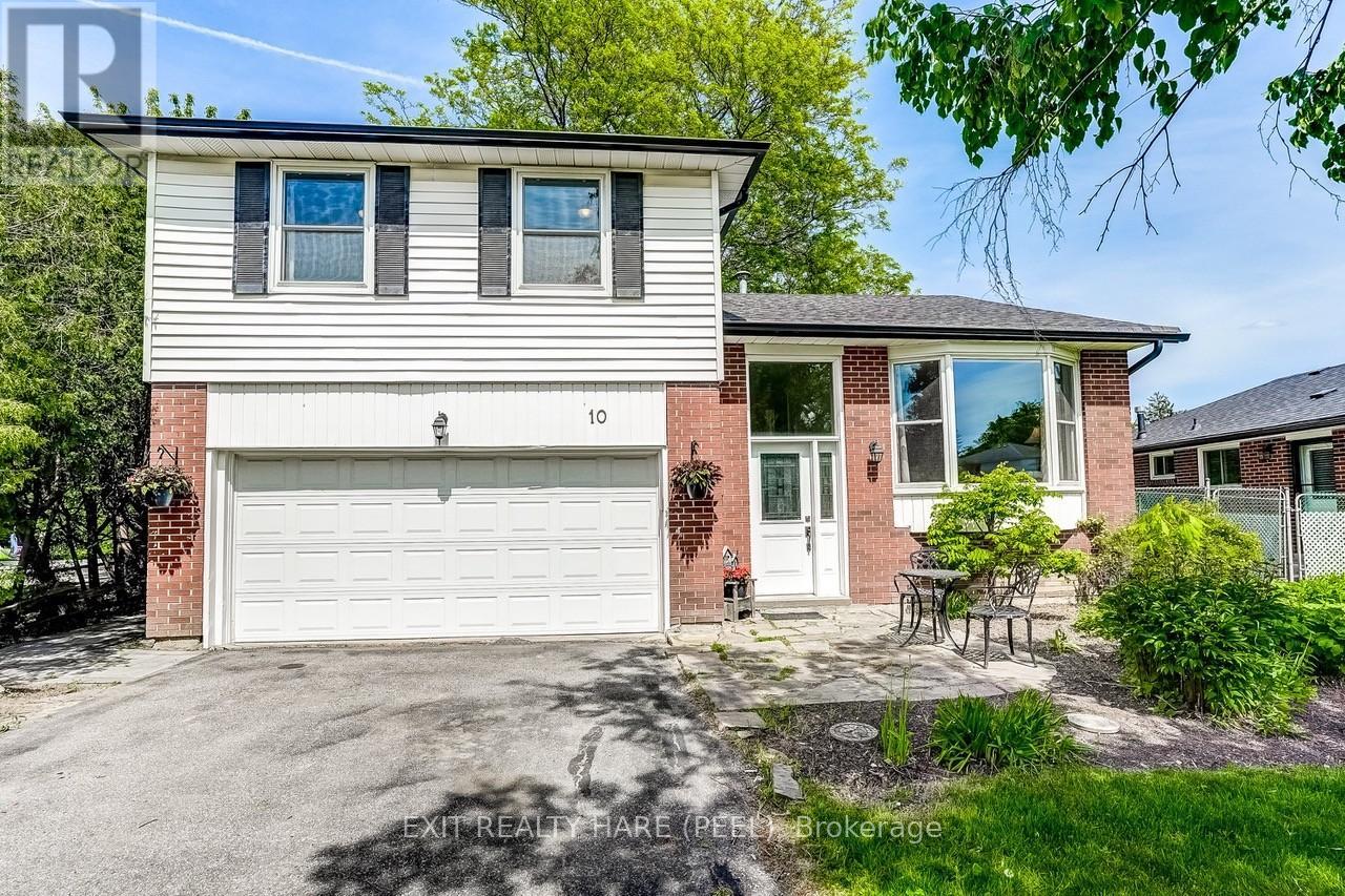Detached at 10 DUNCANNON CRESCENT, Brampton