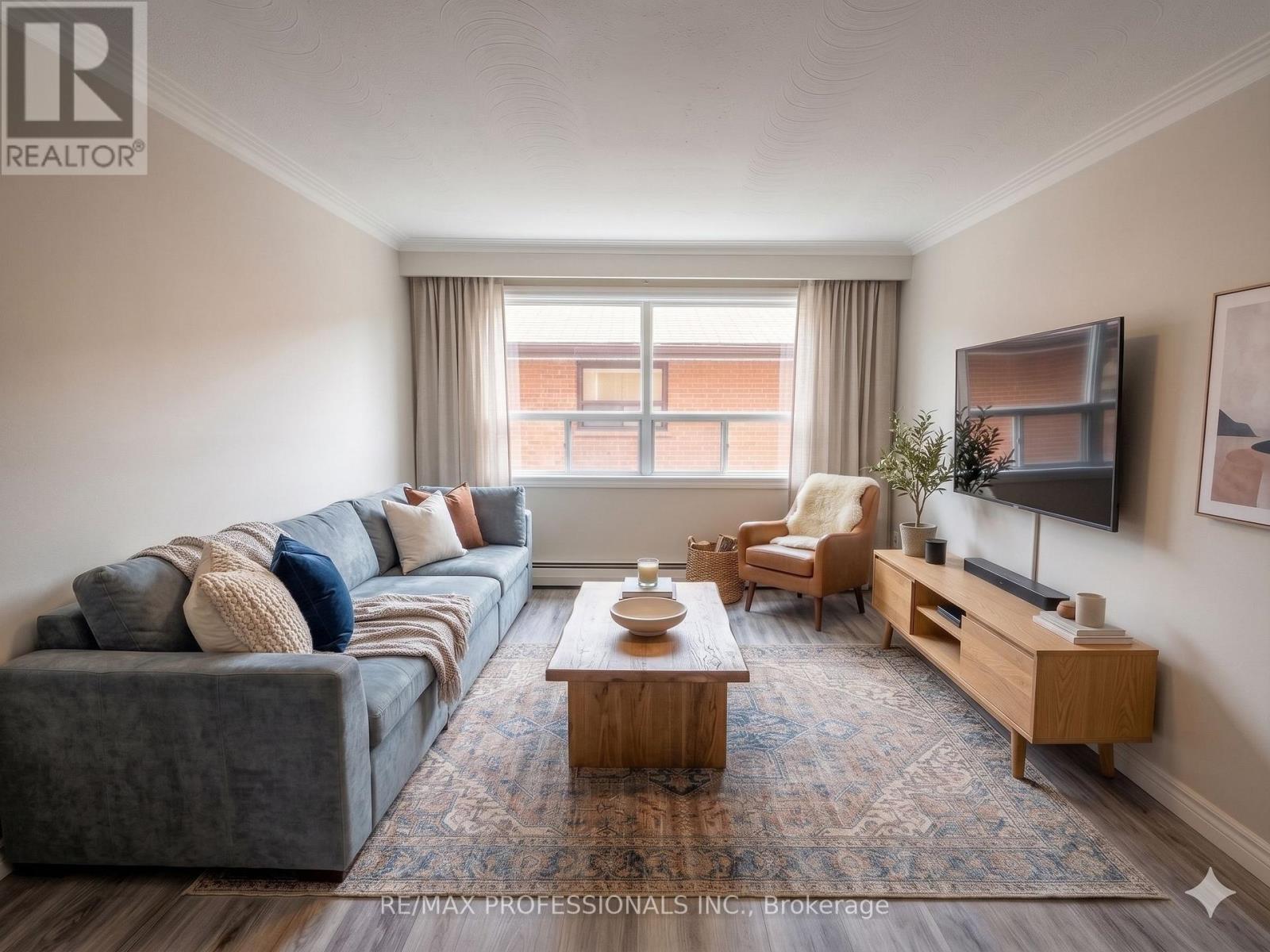 Multiplex at 3 - 32 HEMAN STREET, Toronto (Mimico)
