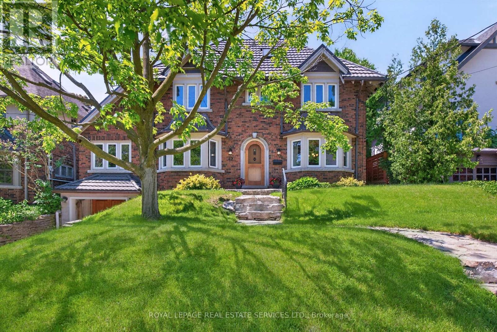 Detached at 42 HUMBERCREST BOULEVARD, Toronto (Lambton Baby Point)