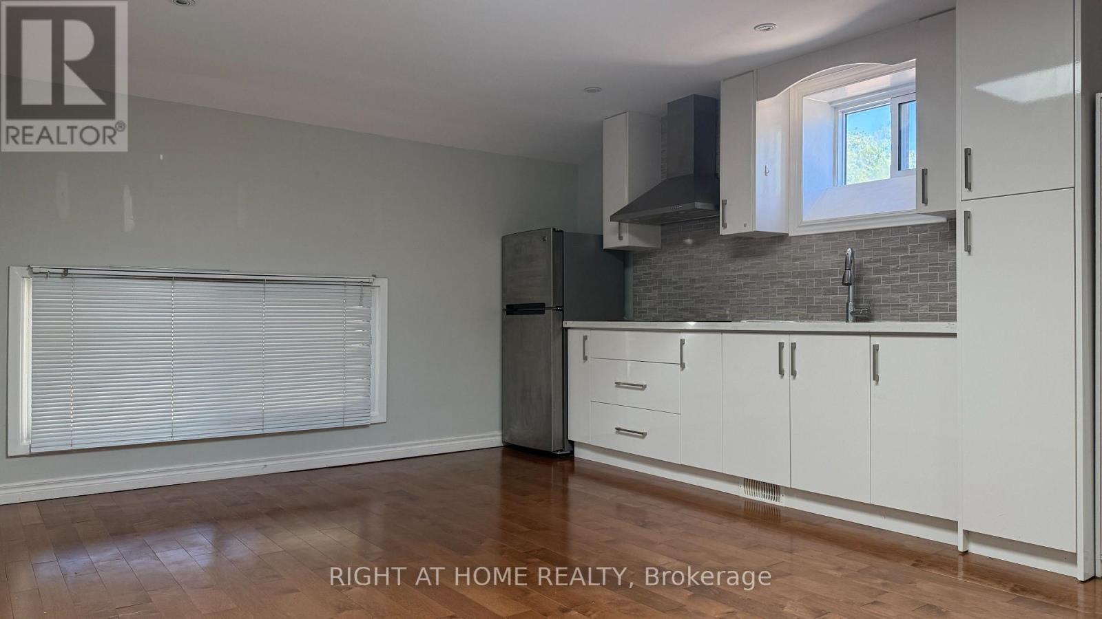 Detached at 1 - 1088 PEARSON DRIVE, Oakville