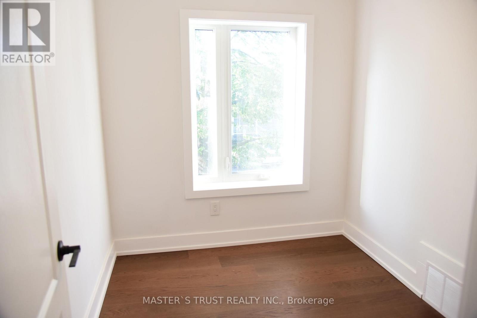 Townhouse at 19 EMMETT AVENUE, Toronto