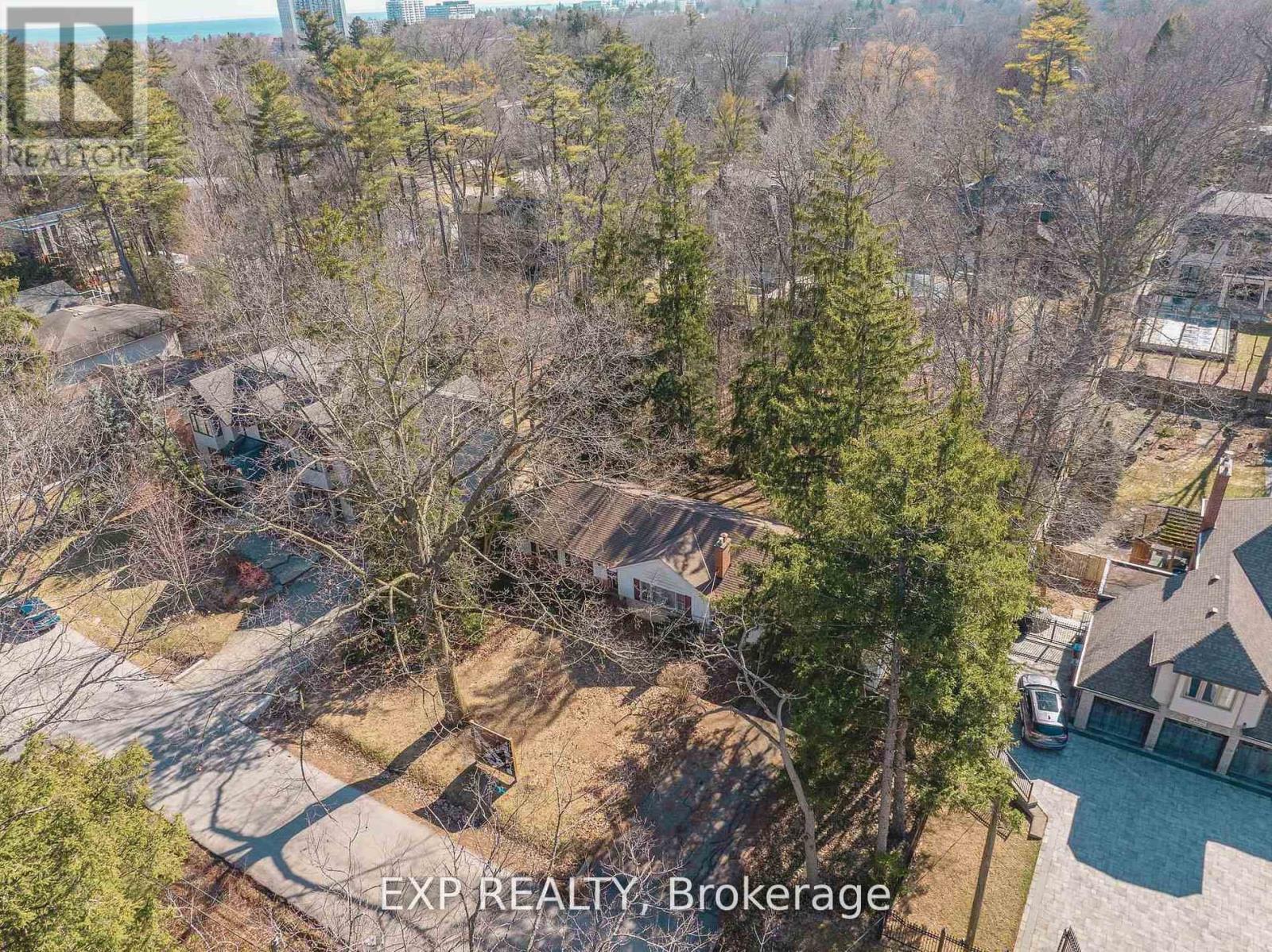 Detached at 1252 MONA ROAD, Mississauga