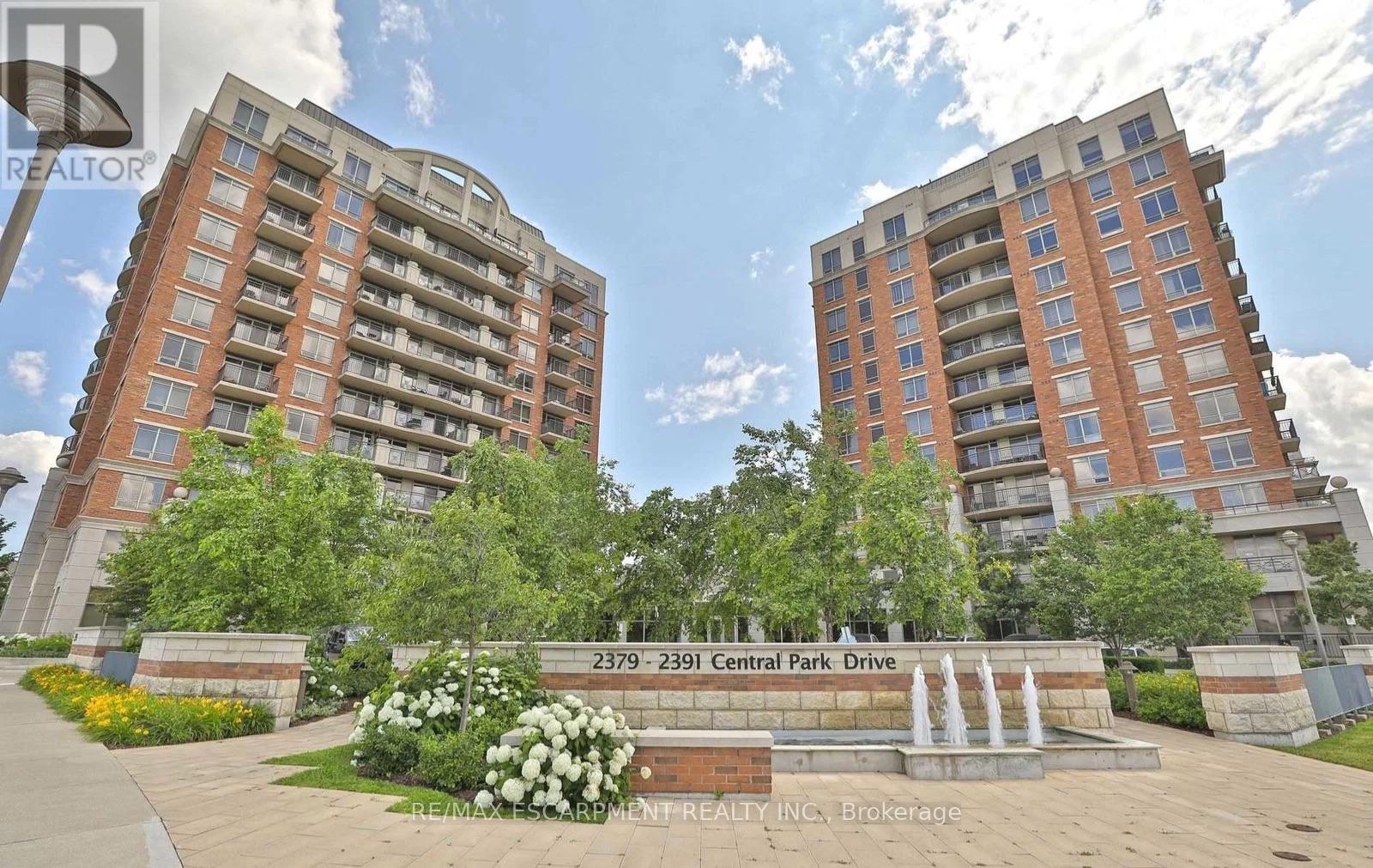 Apartment at 110 - 2391 CENTRAL PARK DRIVE, Oakville (RO River Oaks)