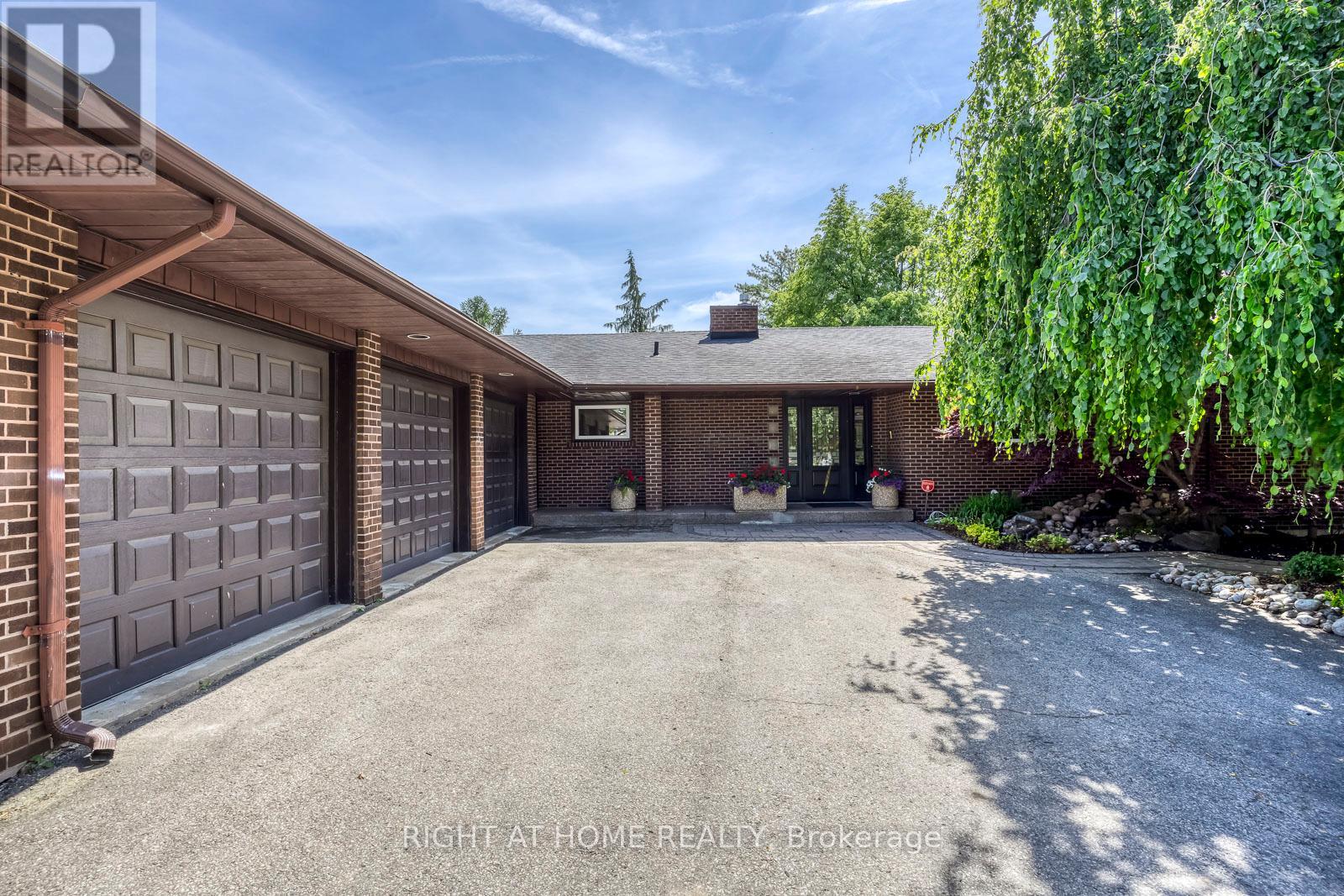 Detached at 5290 CREDITVIEW ROAD, Mississauga (East Credit)