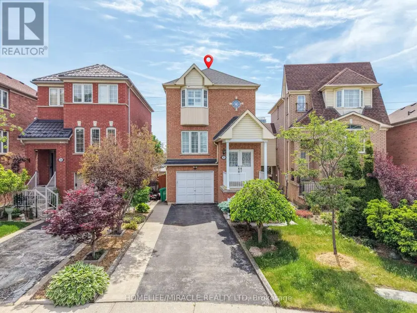 Detached at 22 DOMENICO CRESCENT, Brampton