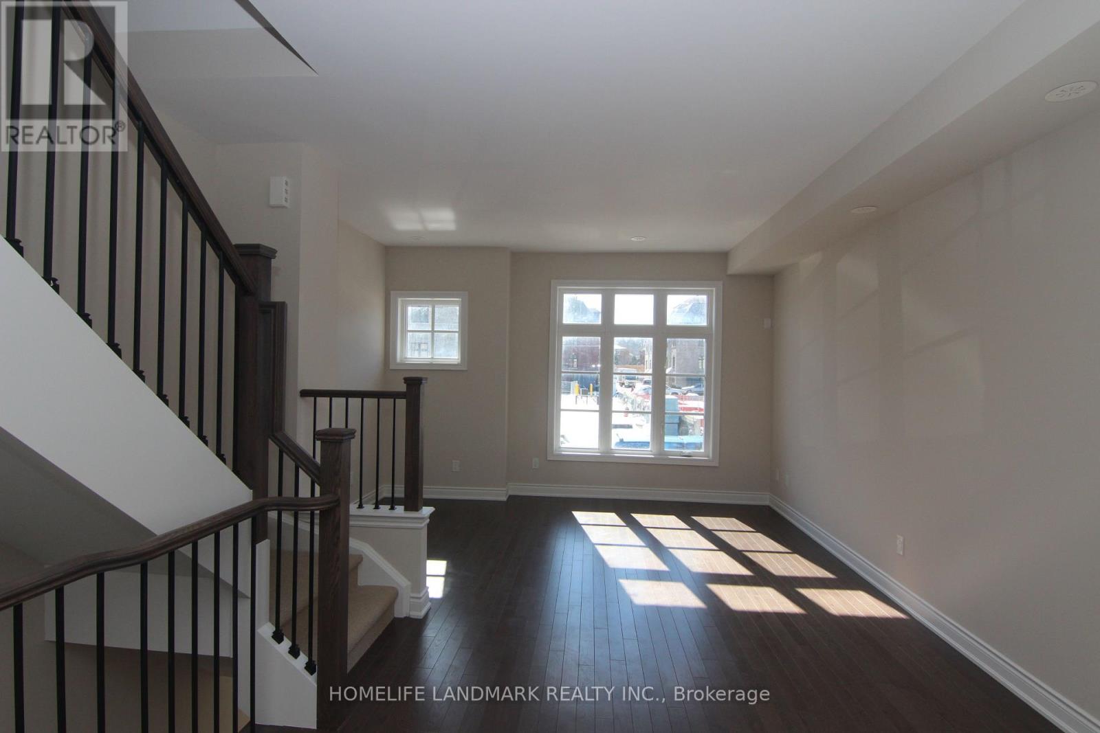 Townhouse at 101 - 21 WASDALE ROAD, Mississauga