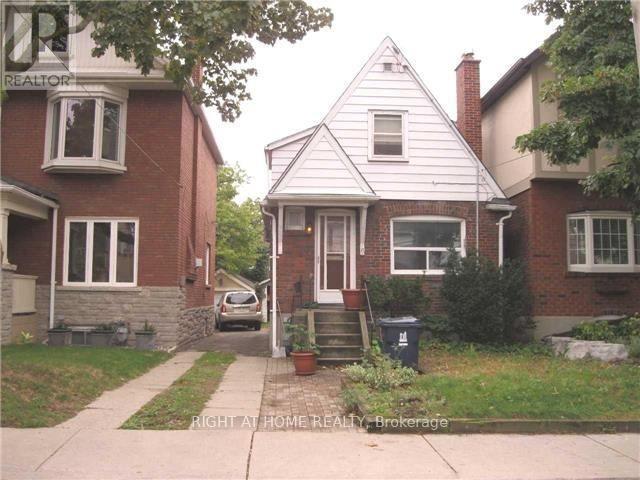 Detached at 37 DEFOREST ROAD, Toronto