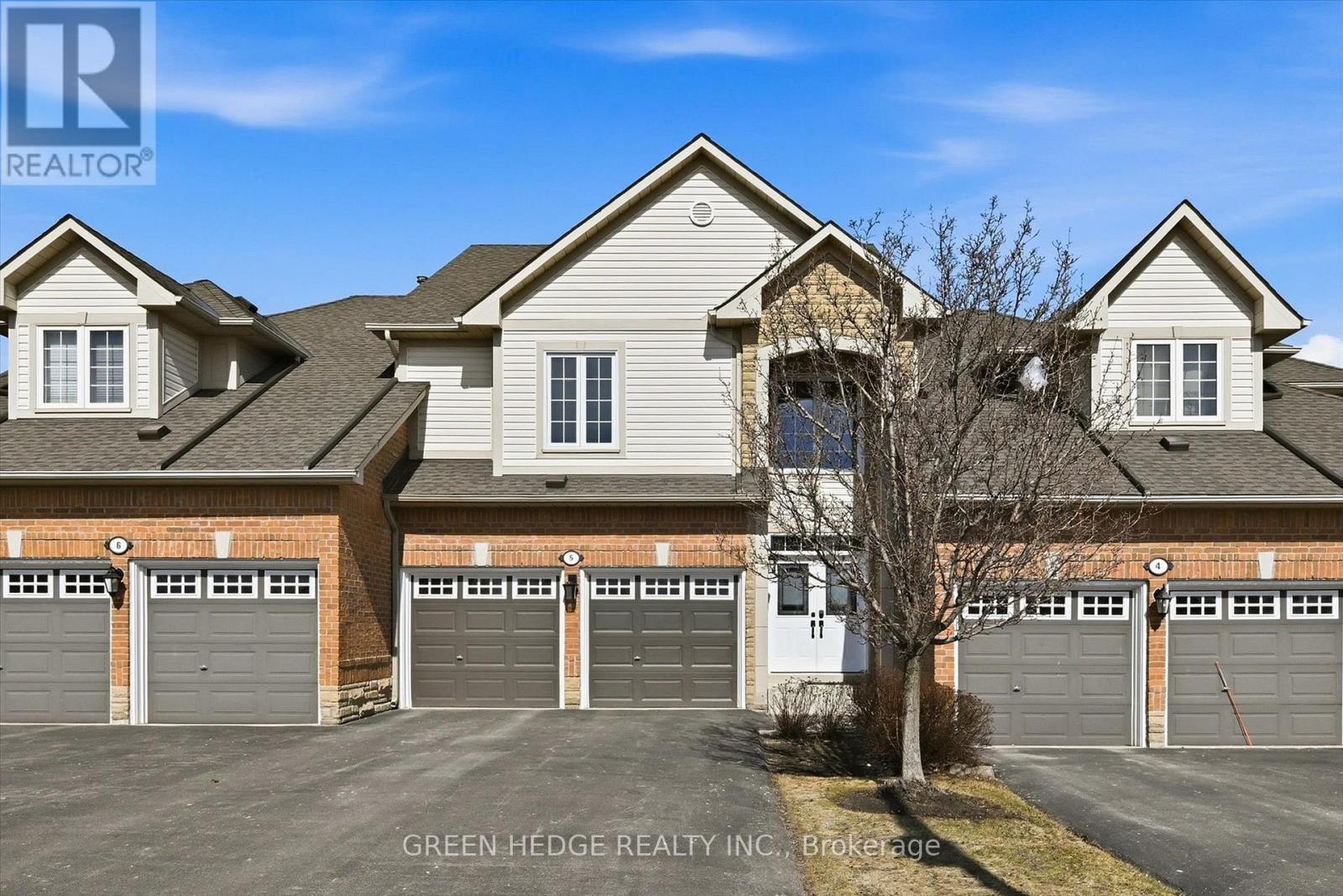 Townhouse at 5 - 4360 MILLCROFT PARK DRIVE, Burlington