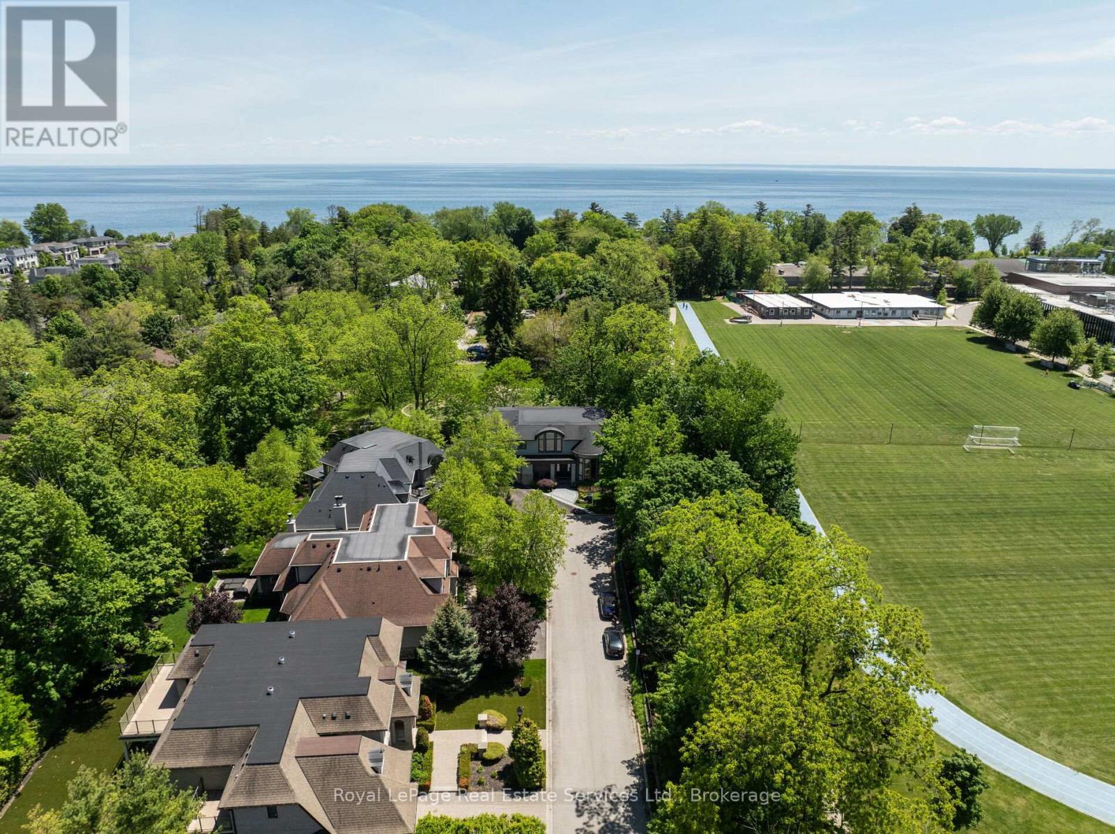 Detached at 5 - 456 LAKESHORE ROAD W, Oakville