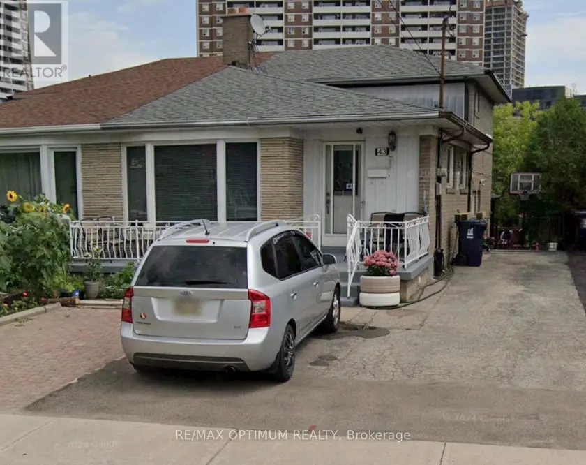 Semi-Detached/Link at 43 LINDYLOU ROAD, Toronto
