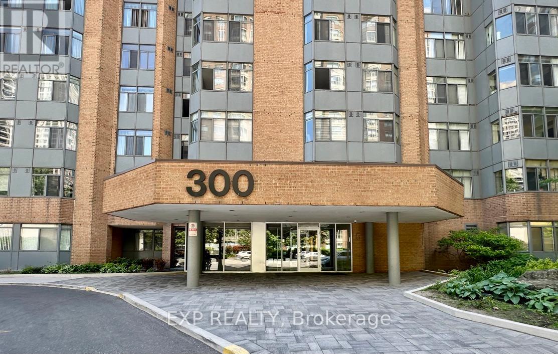 Apartment at 303 - 300 WEBB DRIVE, Mississauga