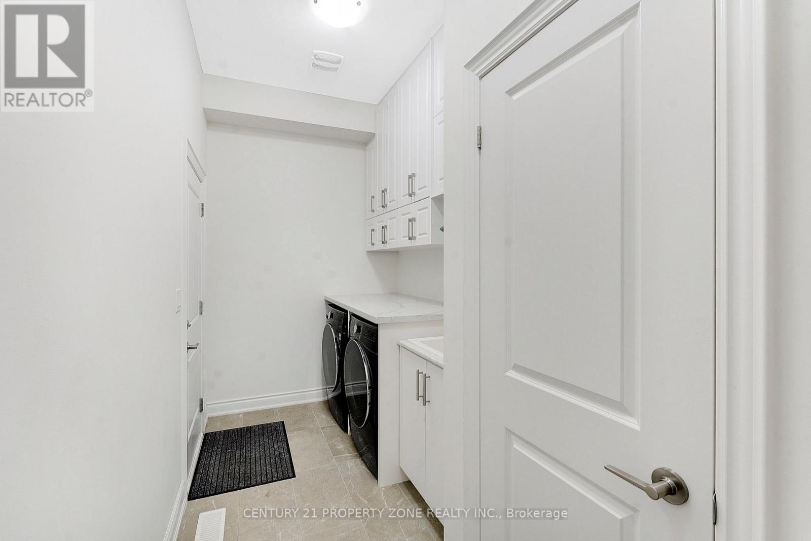 Detached at 41 MERRIMAC DRIVE, Brampton