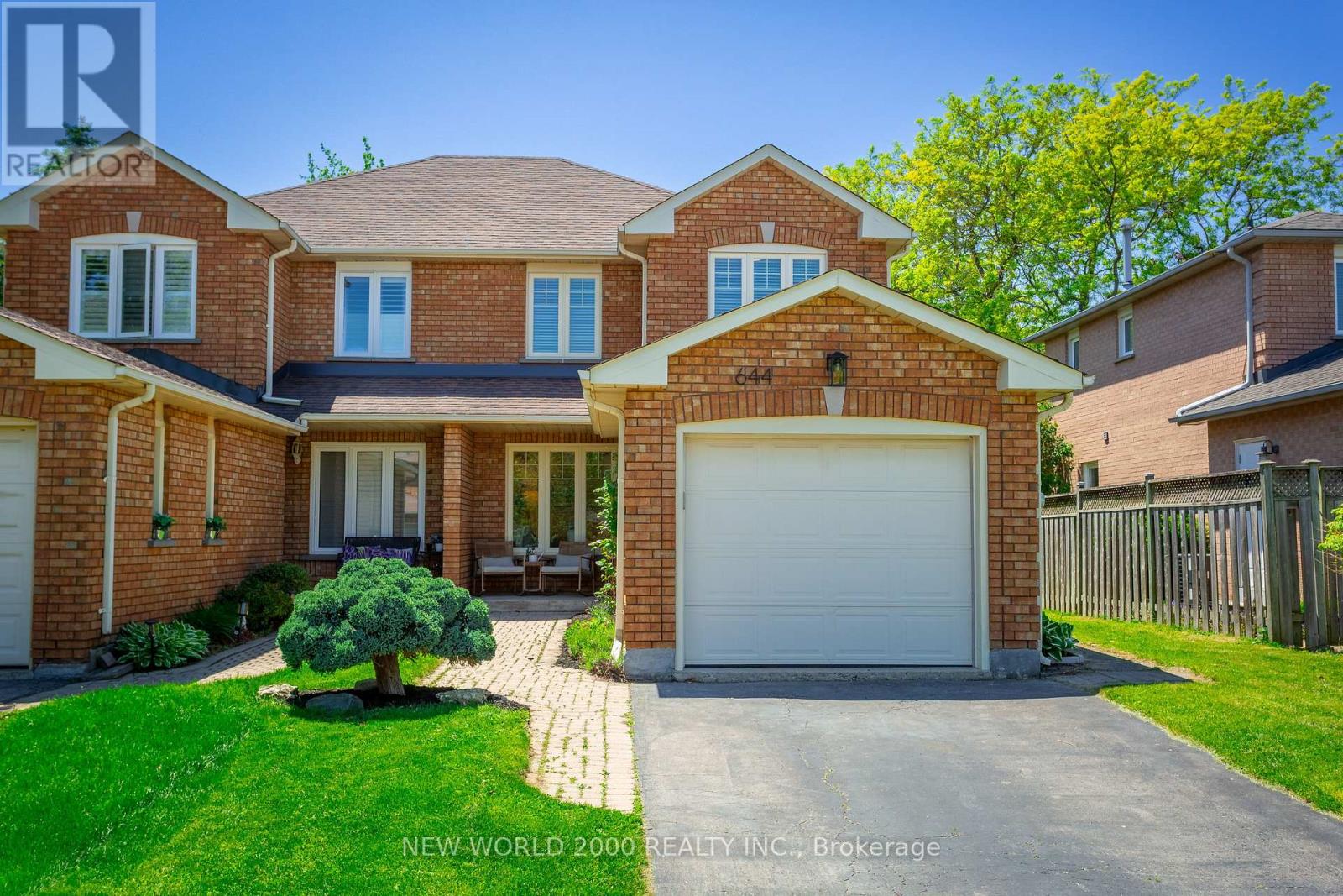 Semi-Detached/Link at 644 AMELIA CRESCENT, Burlington (Appleby)