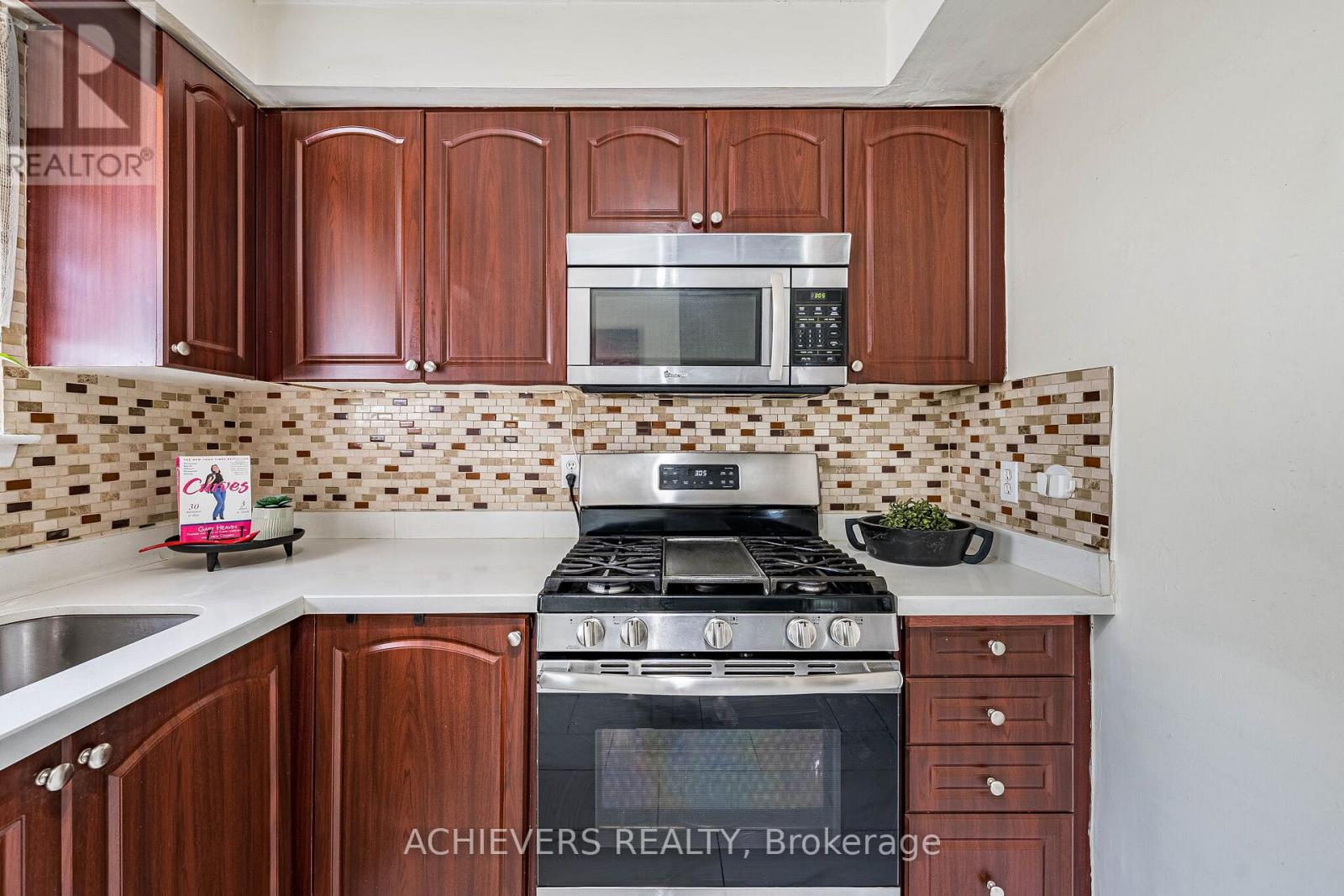 Semi-Detached/Link at 58 ARCHDEKIN DRIVE, Brampton