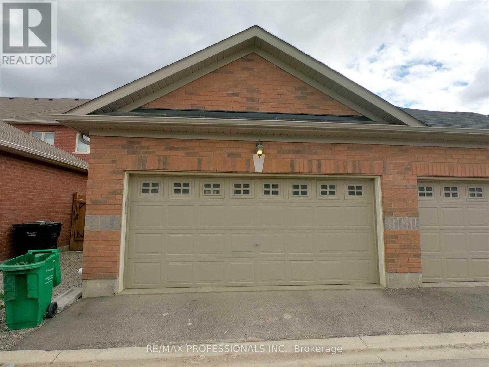 Townhouse at 258 INSPIRE BOULEVARD, Brampton