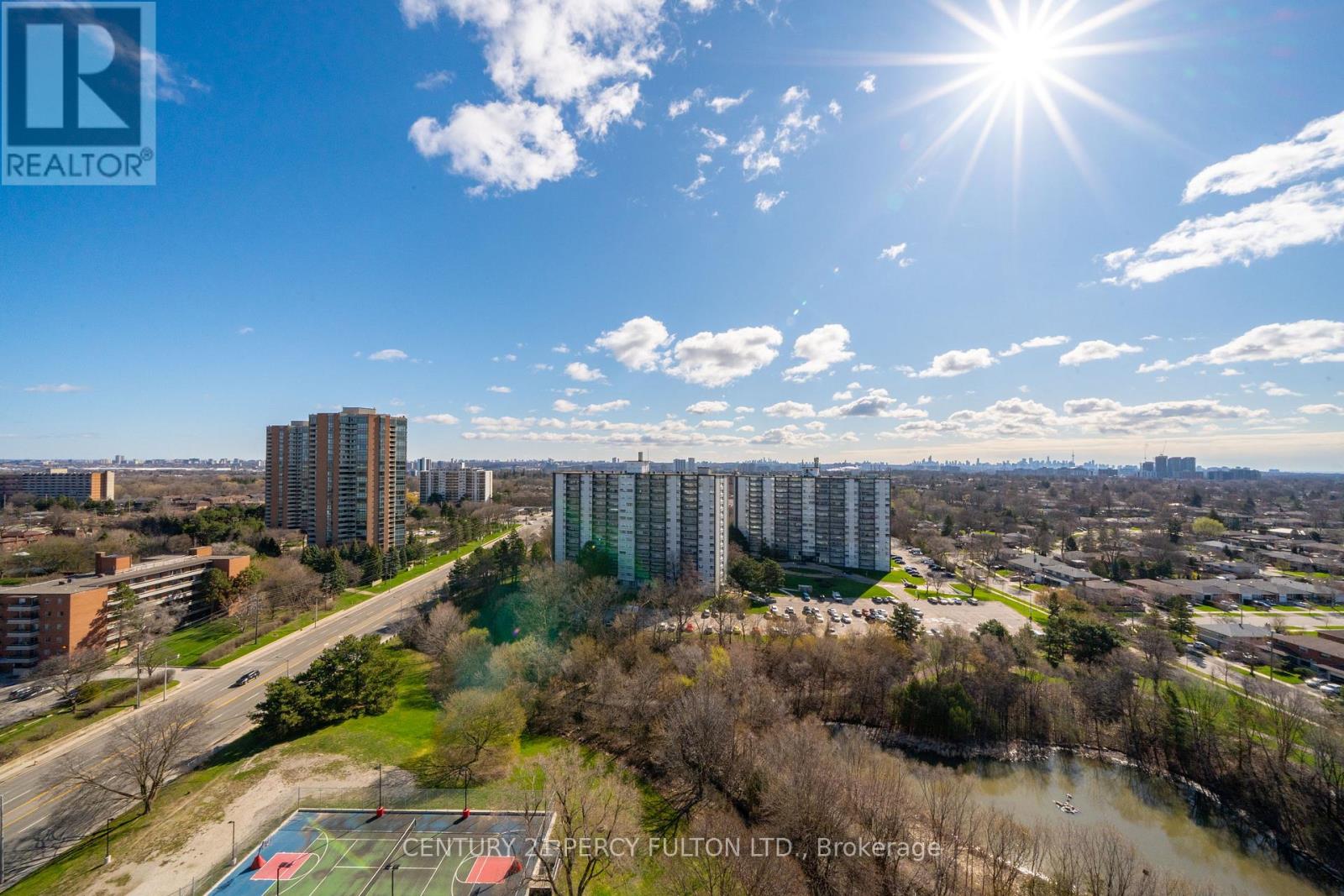 Apartment at PH 12 - 11 WINCOTT DRIVE, Toronto