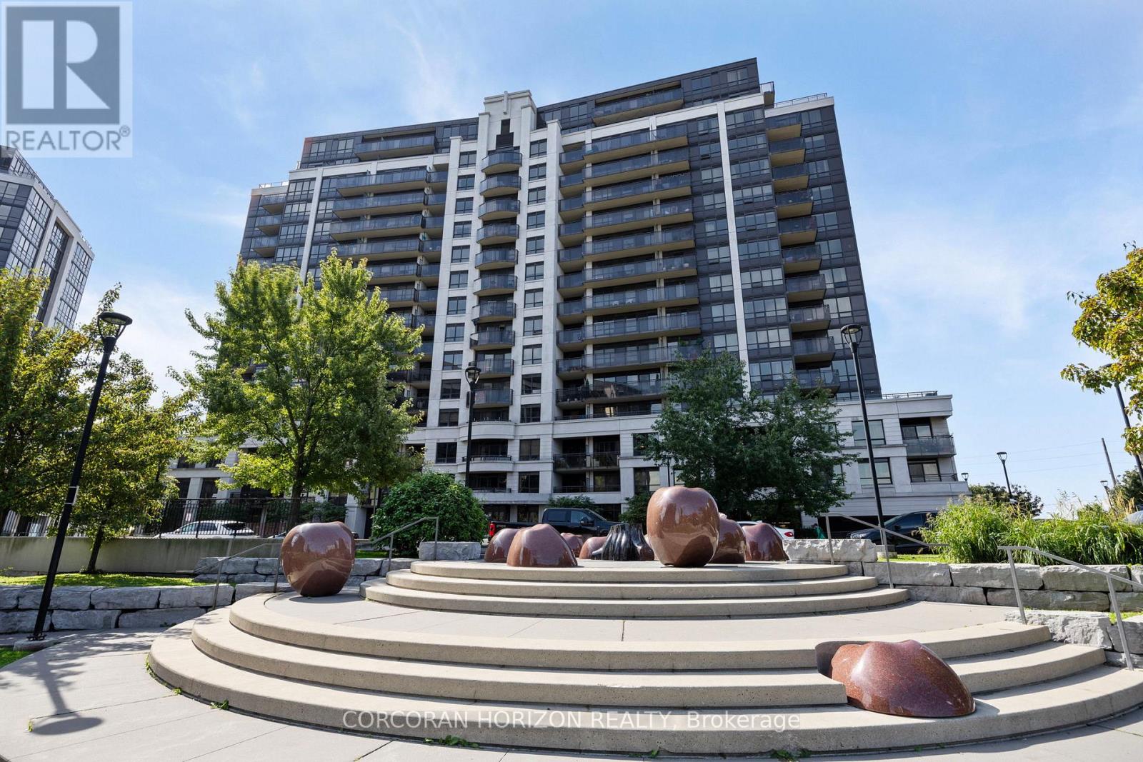 Apartment at 310 - 1070 SHEPPARD AVENUE W, Toronto (York University Heights)