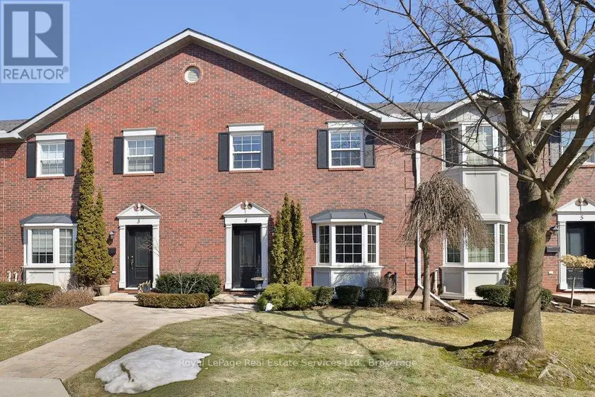 Townhouse at 4 - 2407 WOODWARD AVENUE, Burlington (Brant)