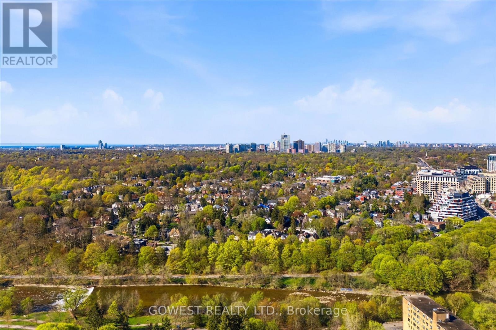Detached at 60 WARREN CRESCENT, Toronto