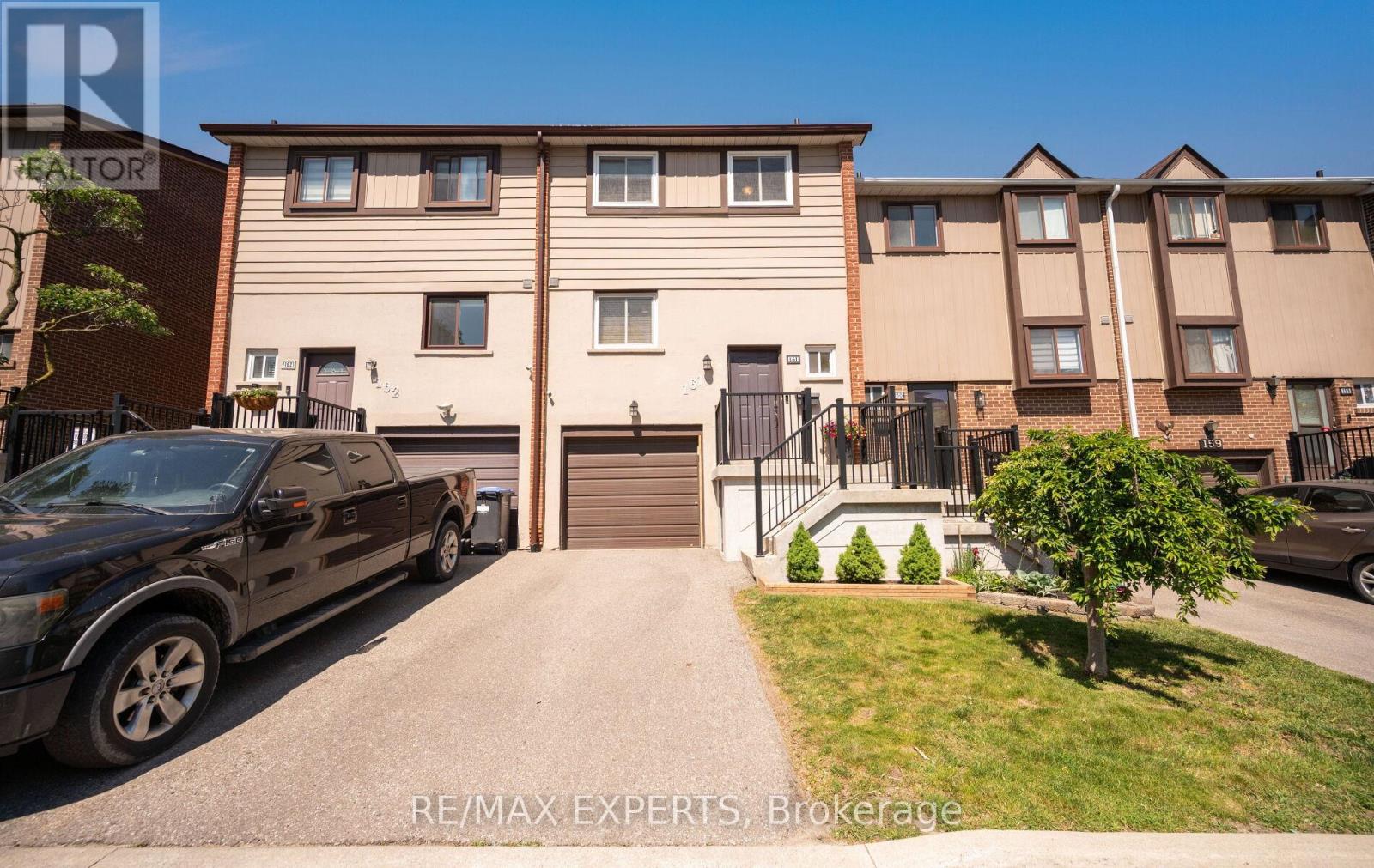 Townhouse at 15 - 161 MOREGATE CRESCENT, Brampton (Central Park)
