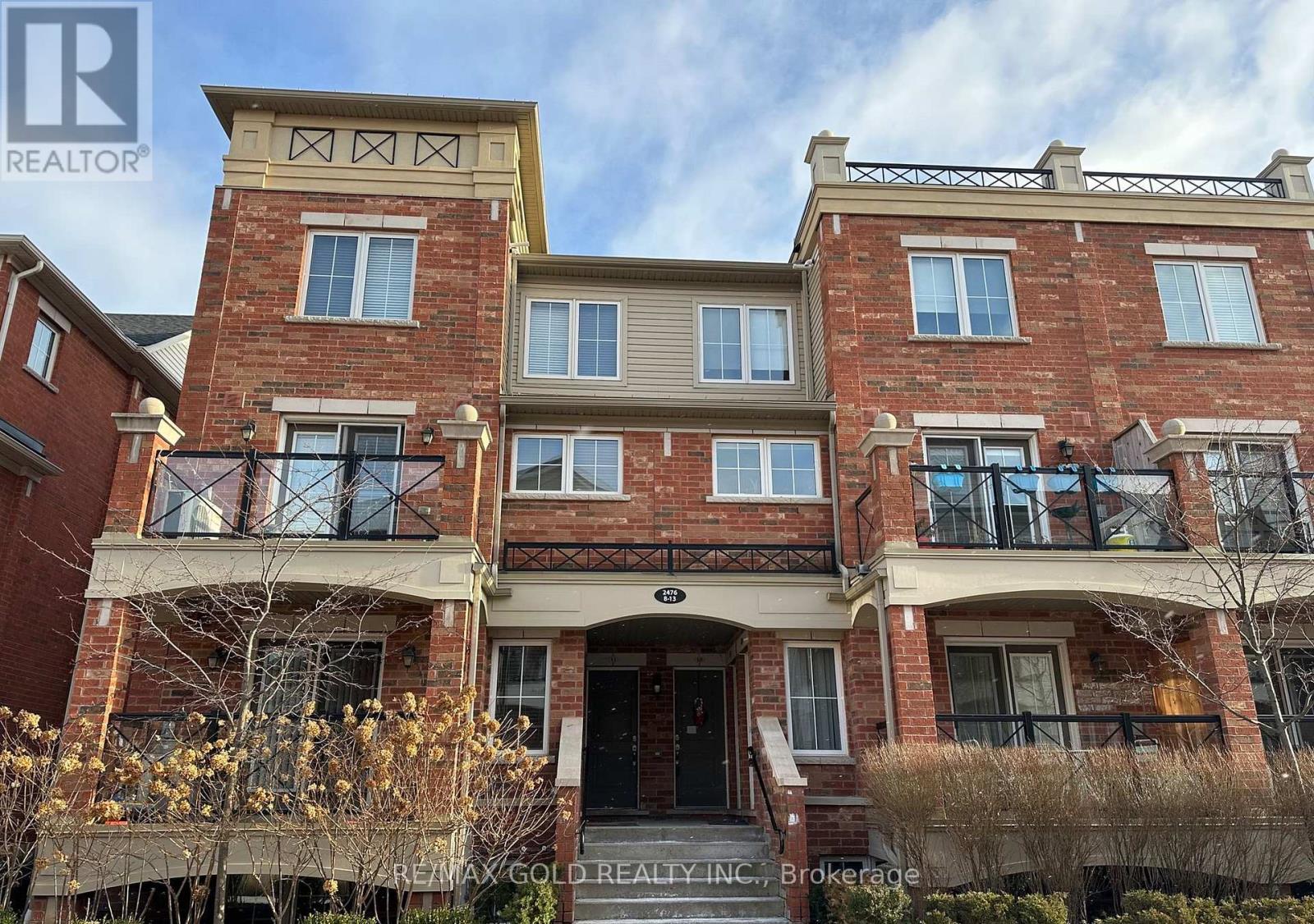 Townhouse at 11 - 2476 POST ROAD, Oakville (RO River Oaks)