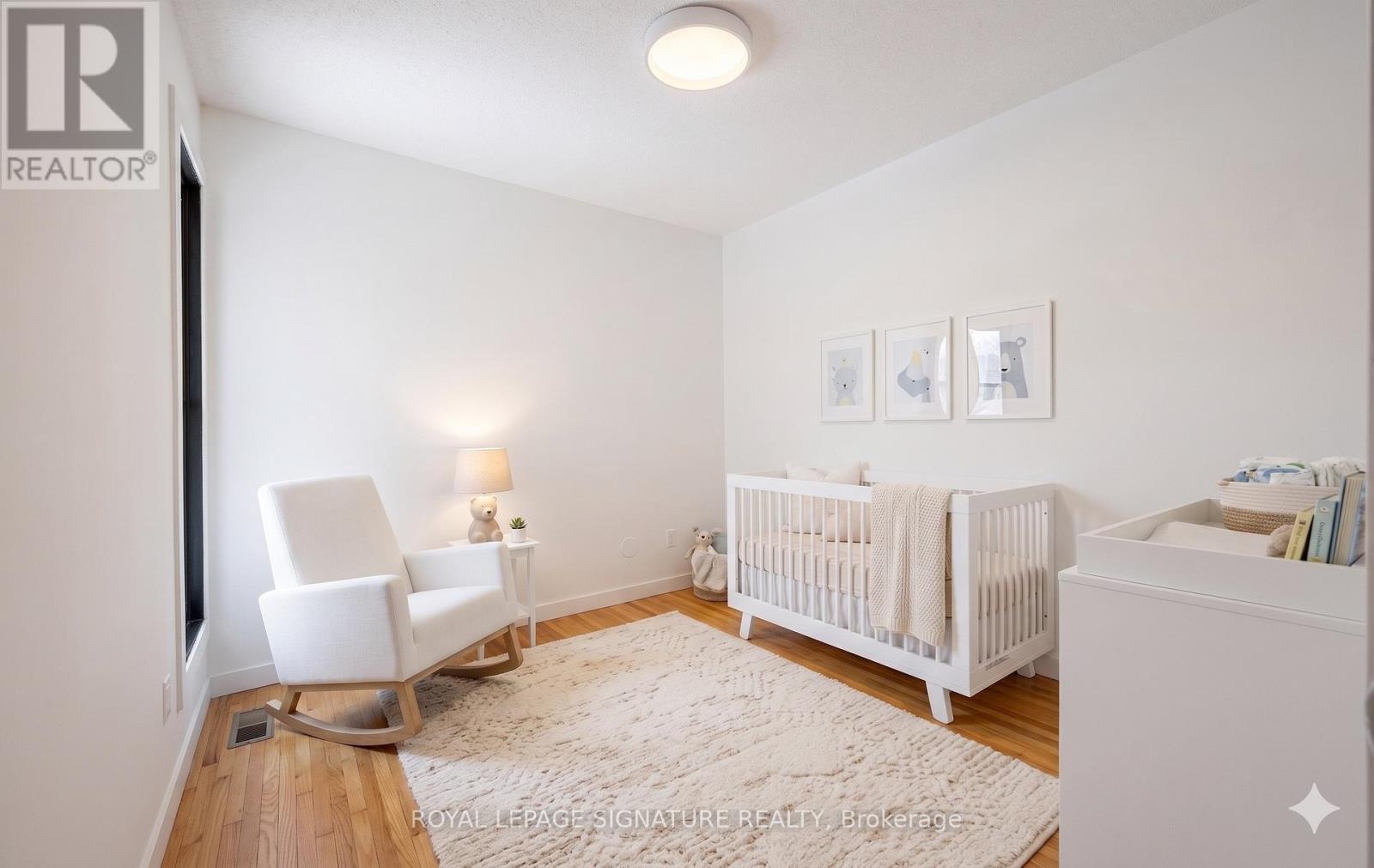 Semi-Detached/Link at 4069 JEFTON CRESCENT, Mississauga