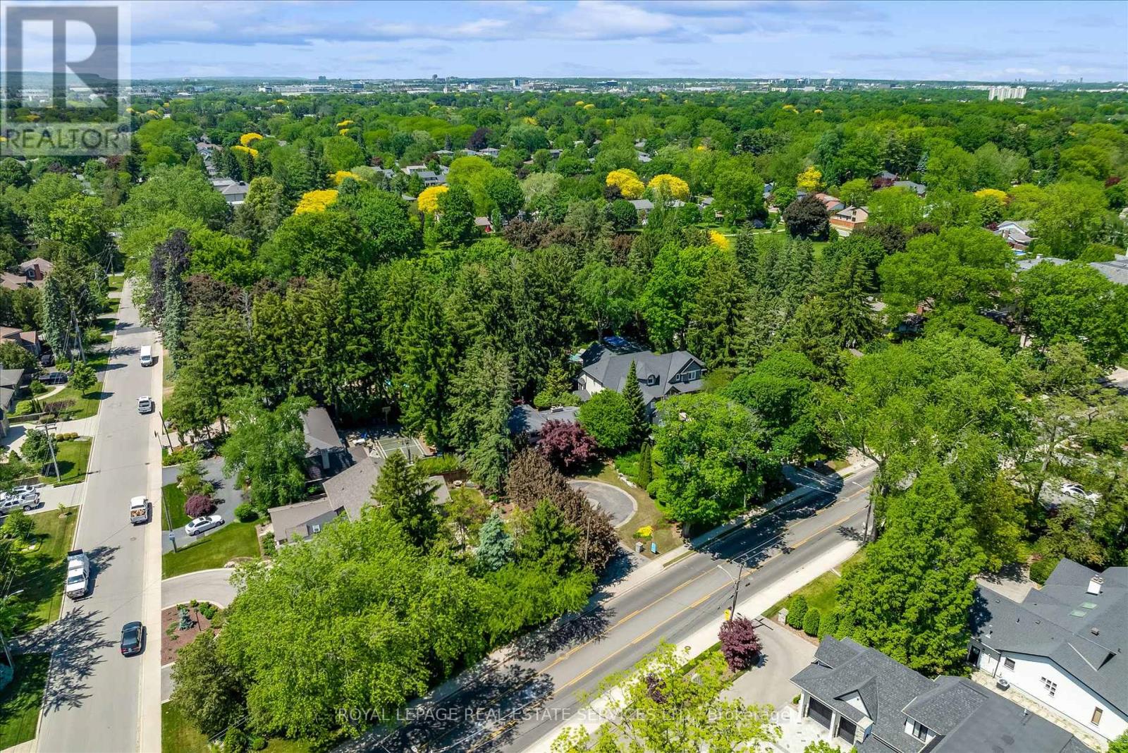 Detached at 4163 LAKESHORE ROAD, Burlington