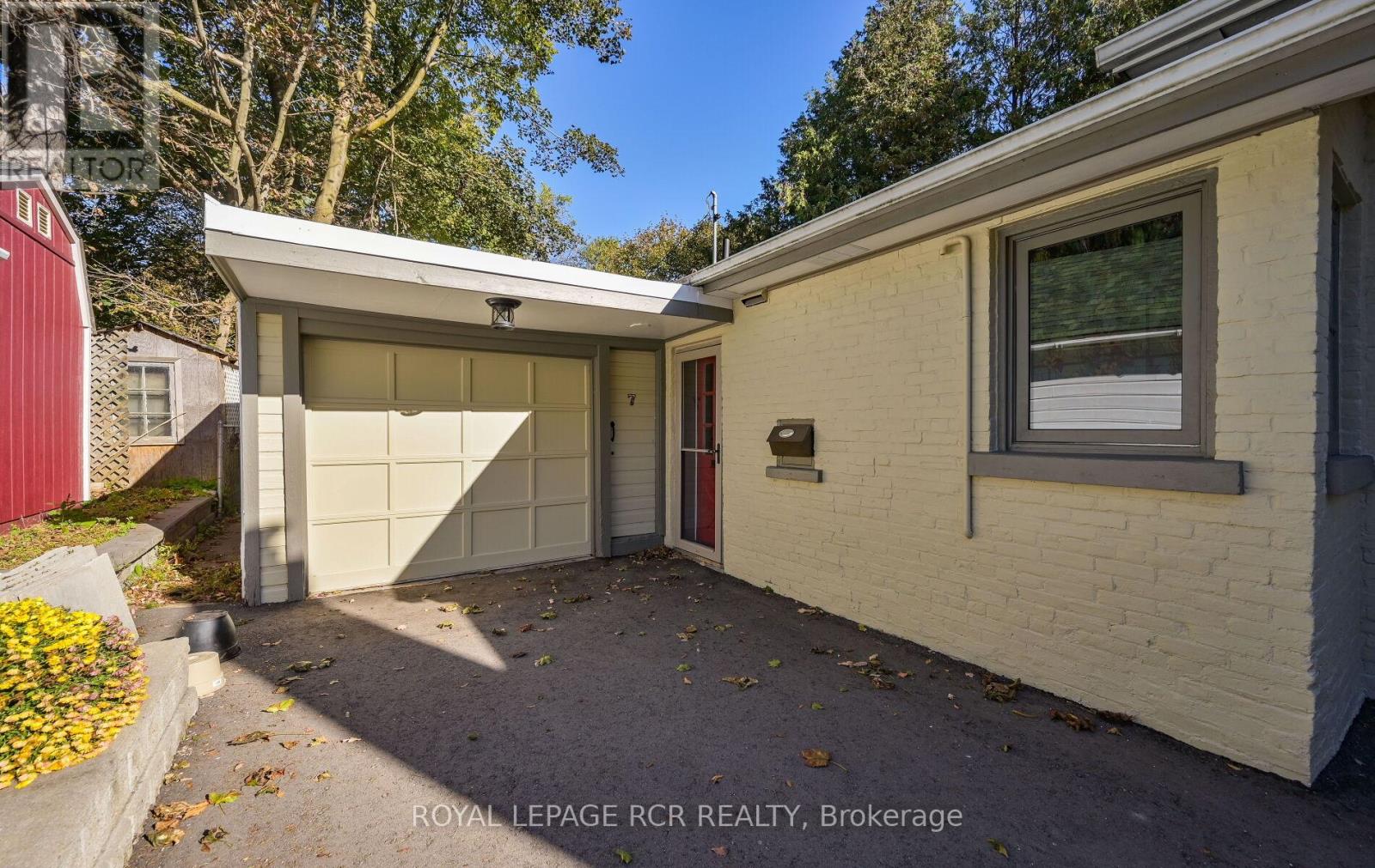 Detached at 7 THIRD AVENUE, Orangeville