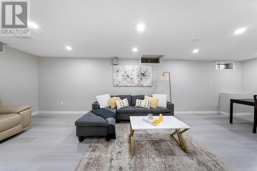 Detached at 4053 TRAPPER CRESCENT, Mississauga