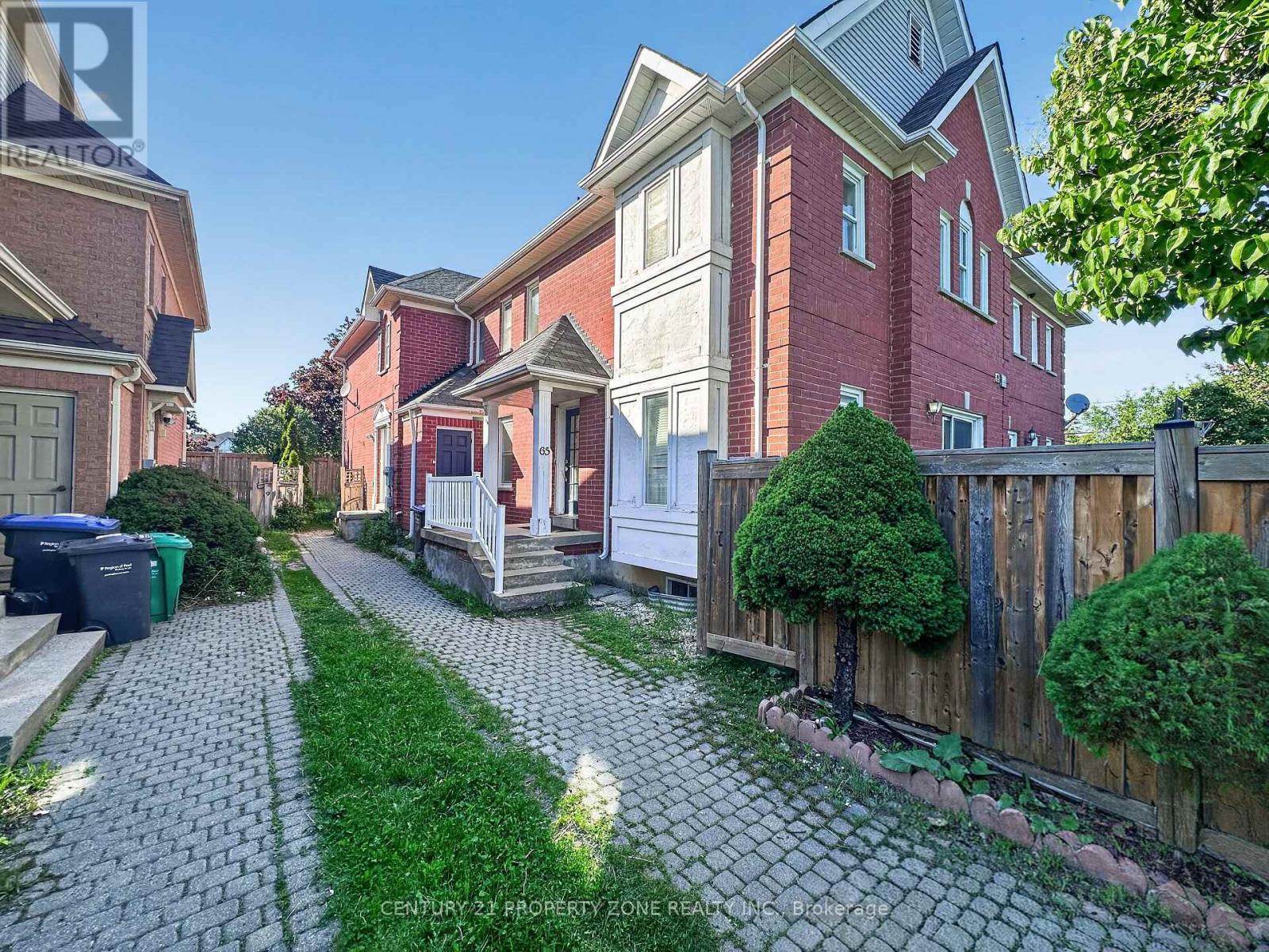 Townhouse at 65 SHADY PINE CIRCLE, Brampton (Sandringham-Wellington)